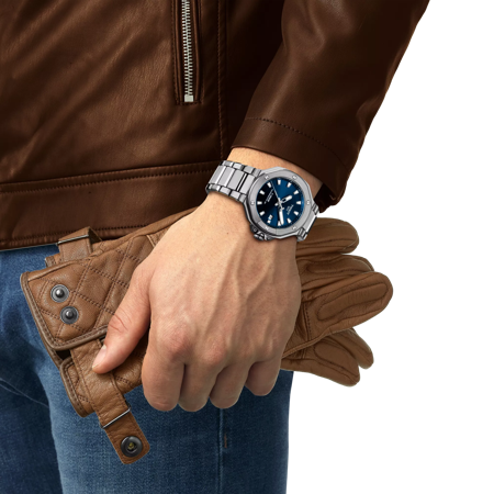 Simulación del reloj Tissot T-Race Powermatic 80 41mm en la muñeca