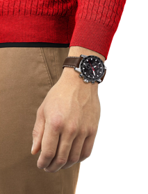 Simulation de la montre Tissot Supersport Chrono sur un poignet