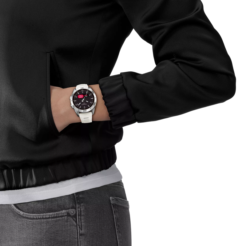 Simulation of the watch Tissot T-Touch Connect Sport on a wrist