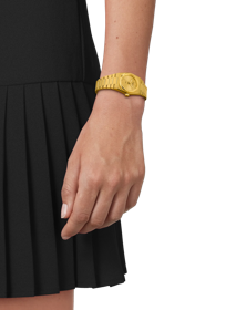 Simulation of the watch Tissot PRX Quartz 25mm on a wrist