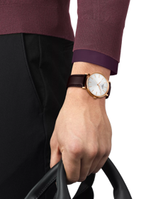 Simulation of the watch Tissot Everytime 40mm on a wrist