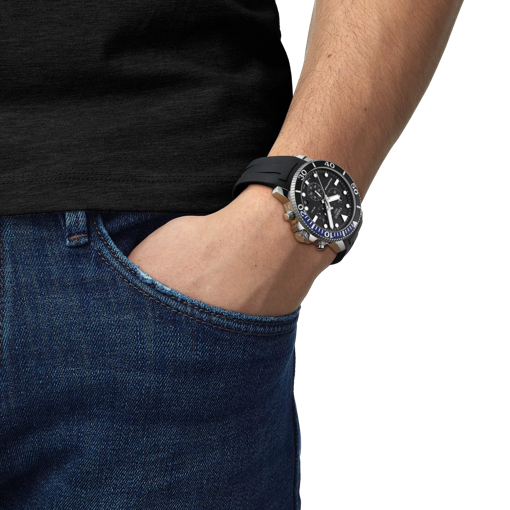 Simulation of the watch Tissot Seastar 1000 Quartz Chronograph on a wrist
