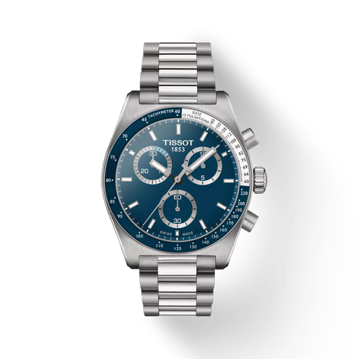 Vue de face de la montre Tissot PR516 Chronograph avec ombre