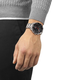 Simulation of the watch Tissot T-Touch Connect Solar on a wrist