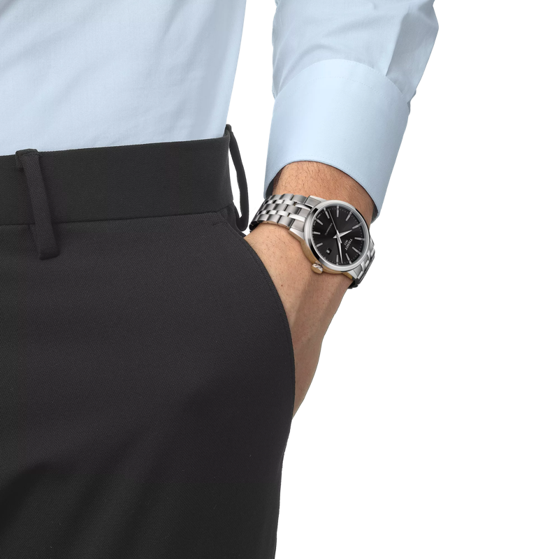 Simulation of the watch TISSOT クラシックドリーム スイスマティック on a wrist