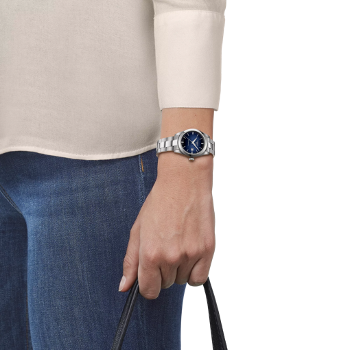 การจำลองนาฬิกา Tissot T-My Lady Automatic บนข้อมือ