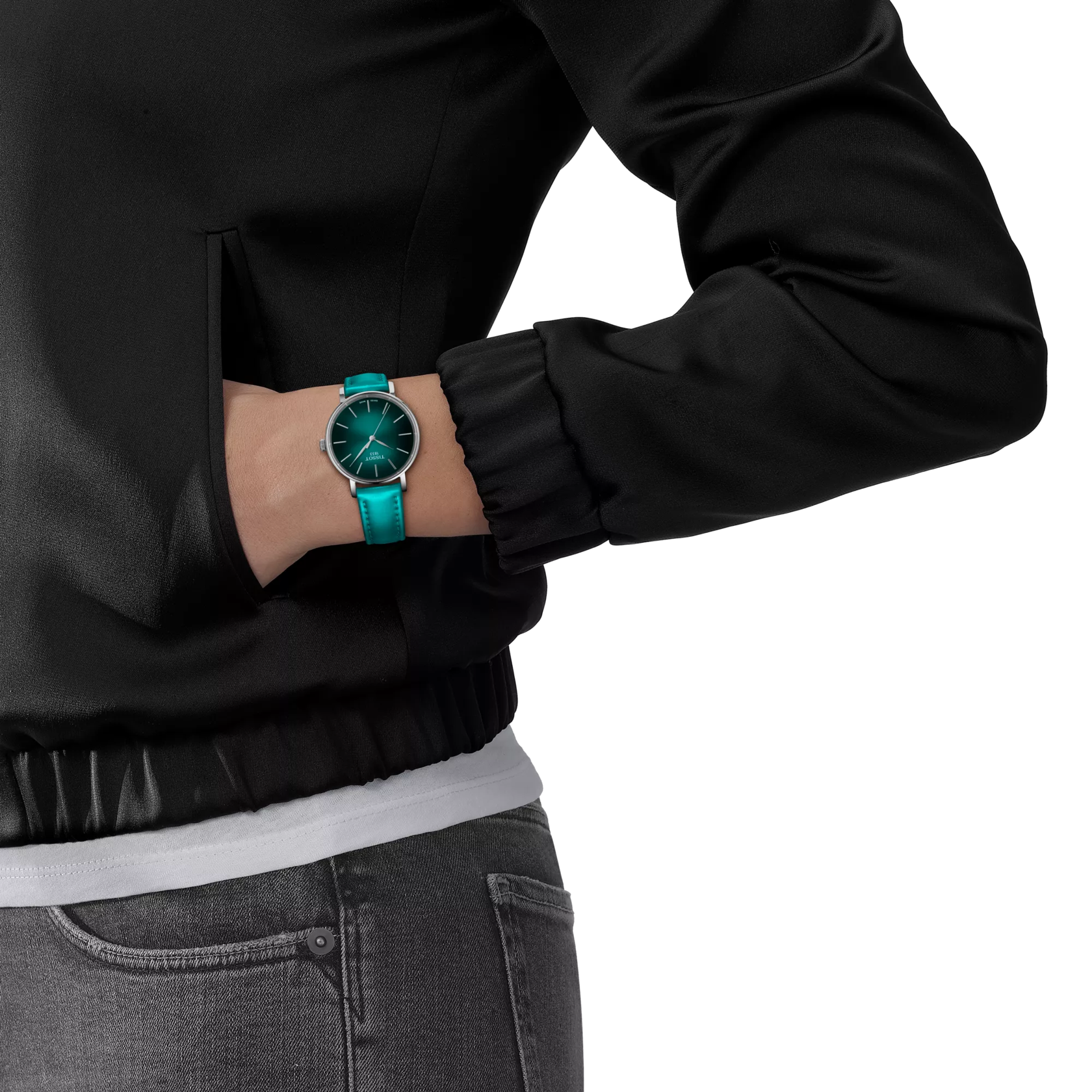 Simulation of the watch Tissot Everytime 34mm on a wrist