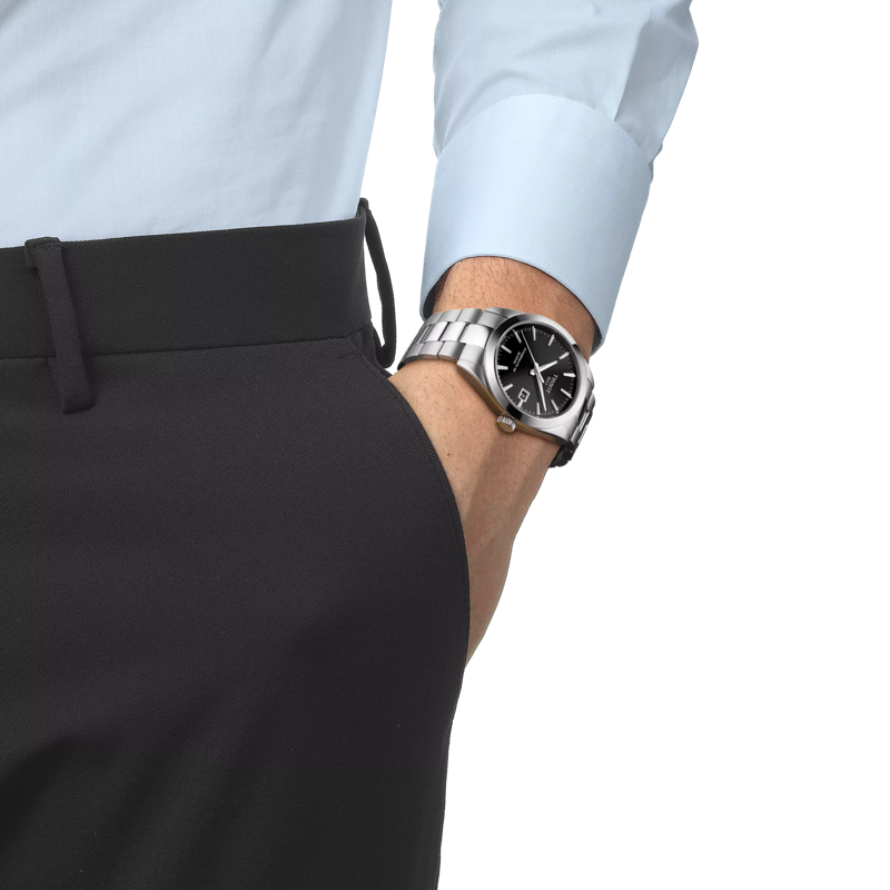 Simulation of the watch Tissot Gentleman Powermatic 80 Silicium on a wrist