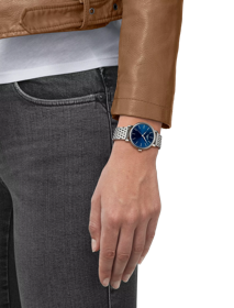 Simulation of the watch Tissot Everytime 34mm on a wrist