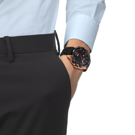 Simulation of the watch Tissot T-Touch Connect Solar on a wrist