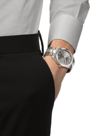 Simulation of the watch TISSOT ジェントルマン クォーツ on a wrist