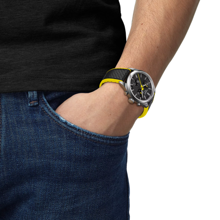 Simulation of the watch Tissot PR 100 Tour de France on a wrist