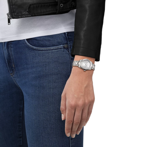 Simulation of the watch Tissot T-My Lady on a wrist