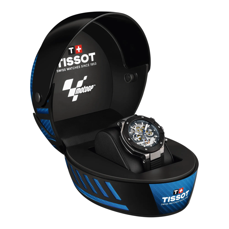 Vista frontal del reloj Tissot T-Race MotoGP Automatic Chronograph (2025) con apertura
