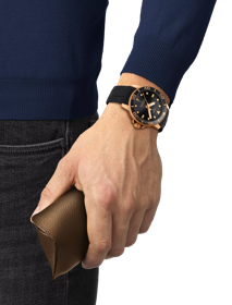Simulation of the watch Tissot Seastar 1000 Powermatic 80 on a wrist