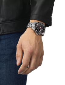 Simulation of the watch Tissot Supersport Chrono on a wrist