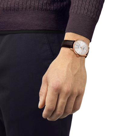 Simulation of the watch Tissot 杜魯爾系列自動款39mm on a wrist