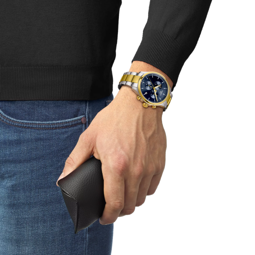 Simulation of the watch Tissot Chrono XL Classic on a wrist