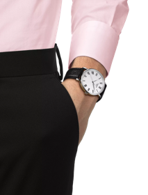 Simulation of the watch Tissot Everytime 40mm on a wrist