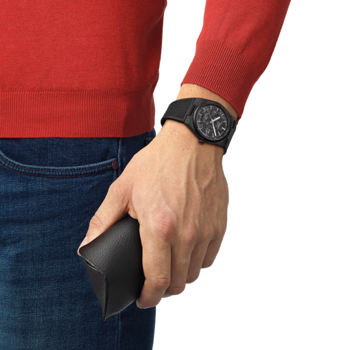 Simulación del reloj Tissot PRX Powermatic 80 Carbon 40mm en una muñeca